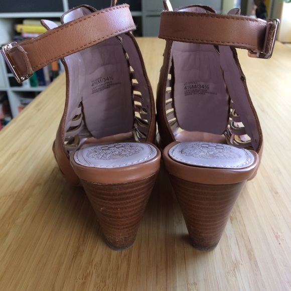 🟣 2/$10 Vince Camuto Effel Sandal - Fudge (4.5) - Picture 8 of 12